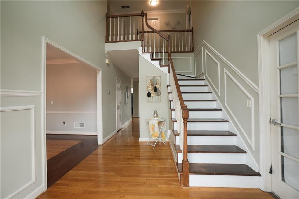 2275 Shore View Way Northwest Suwanee, GA 30024 - Photo 4 of 37