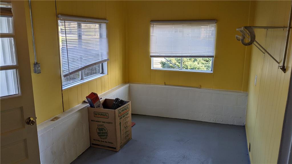 856-858 Pittsburgh Road Butler, PA 16002 - Photo 12 of 22