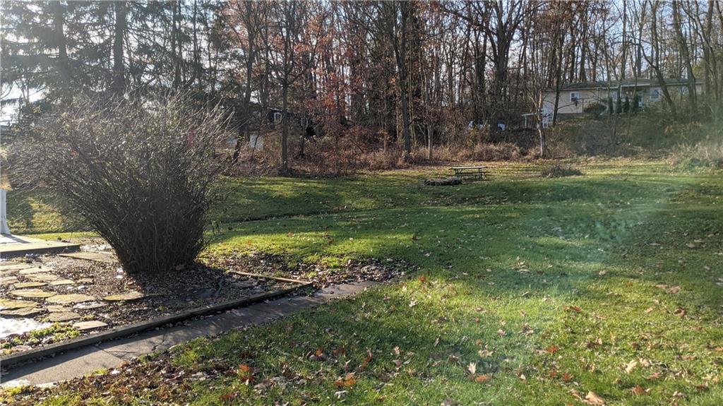 856-858 Pittsburgh Road Butler, PA 16002 - Photo 3 of 22