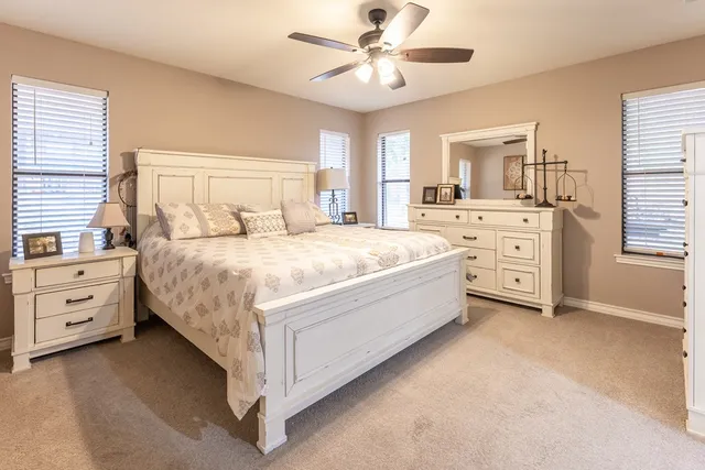 $2,800 | 117 Holly Hill Drive, Ingram, TX 78025