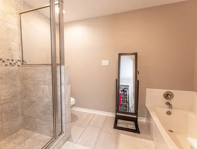 $2,800 | 117 Holly Hill Drive, Ingram, TX 78025