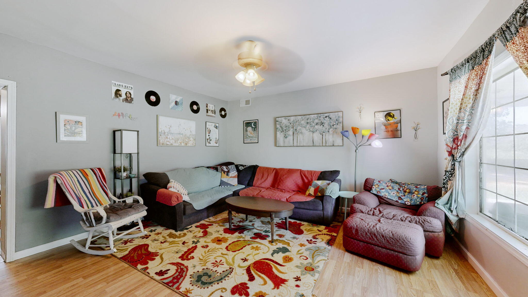 645 Heron Road Murray, KY 42071 - Photo 5 of 27 Living Room