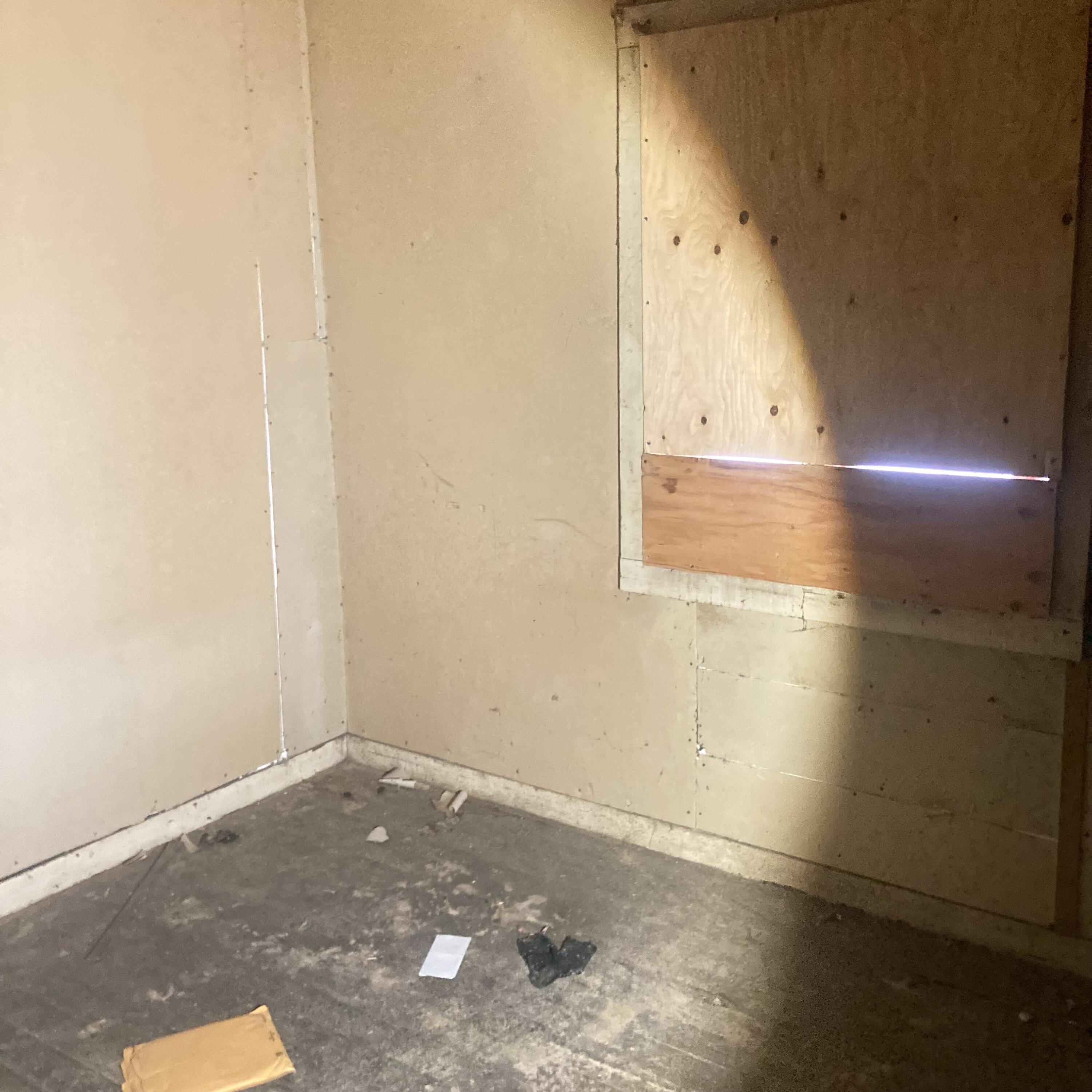 1012 Alphonse Street Santa Barbara, CA 93103 - Photo 4 of 12 Bedroom 1