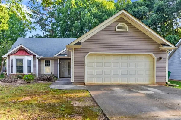 $263,900 | 2435 Hillvale Circle, Lithonia, GA 30058