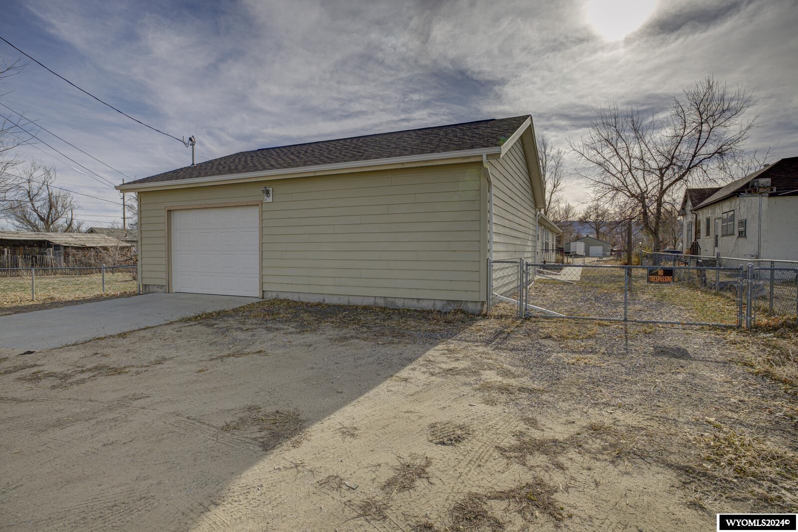 136 West J Street Casper, WY 82601 - Photo 2 of 16