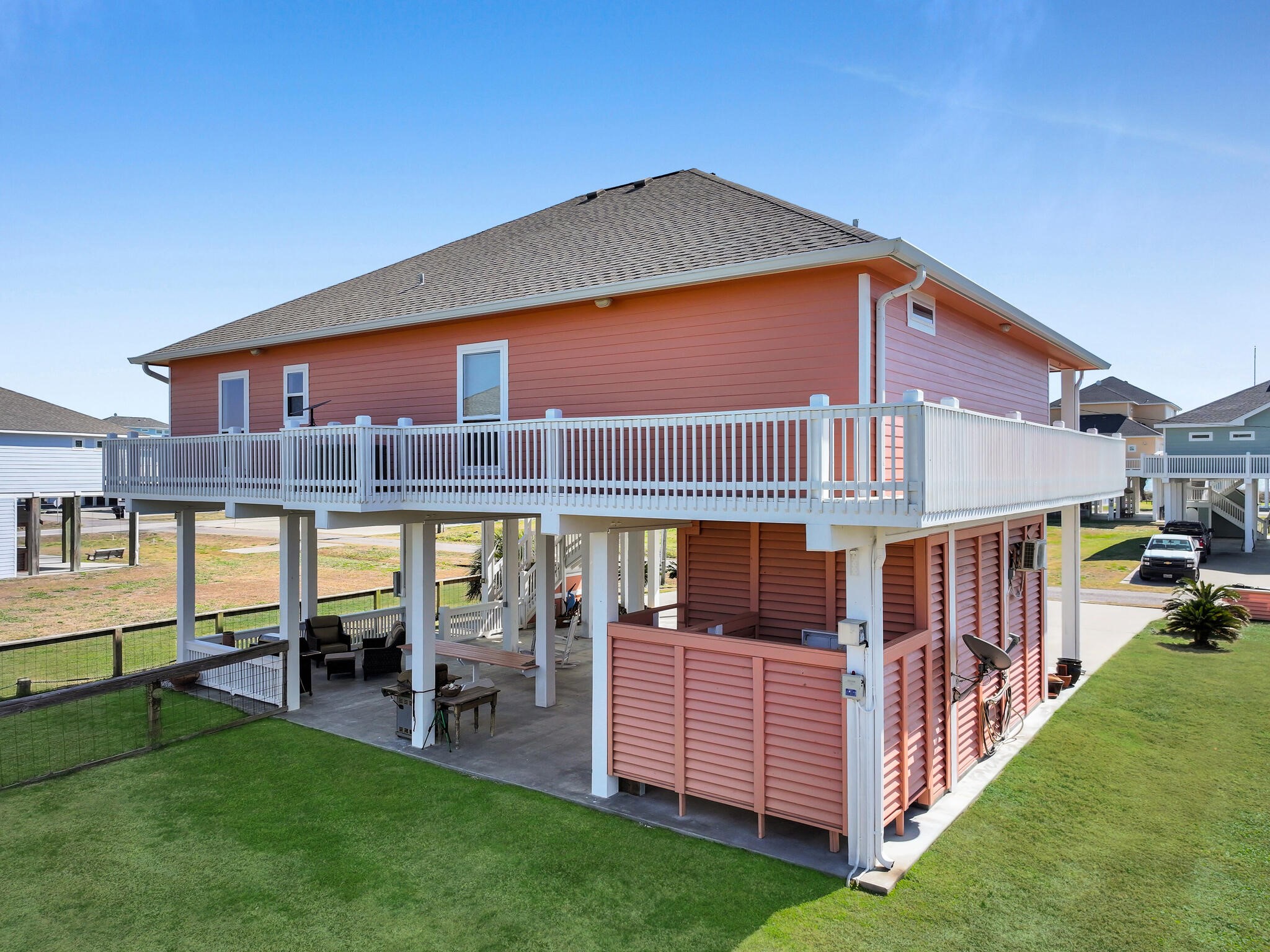 2383 Sandpiper Crystal Beach, TX 77650 - Photo 39 of 48 a front view of house with yard and porch
