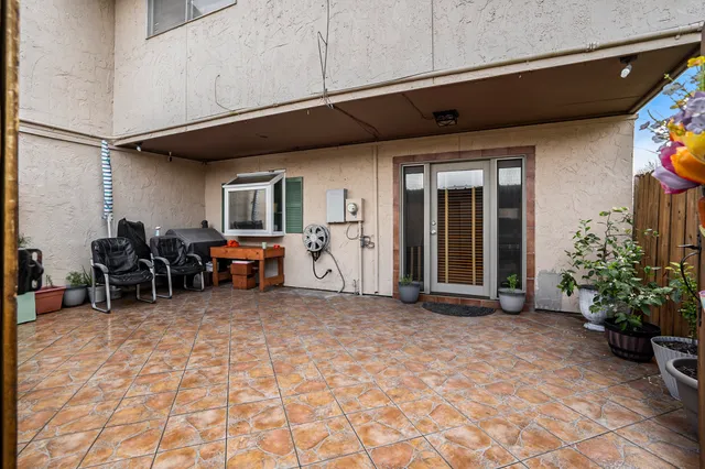 $156,000 | 1809 Country Village Boulevard, Humble, TX 77338