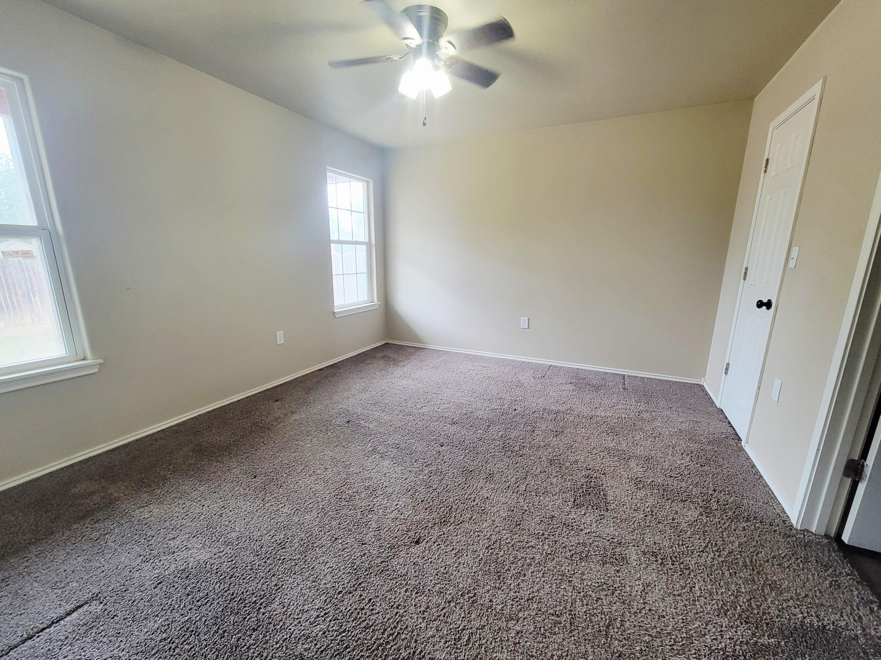 110 82nd Street, Unit 2 Lubbock, TX 79404 - Photo 9 of 14 110 9