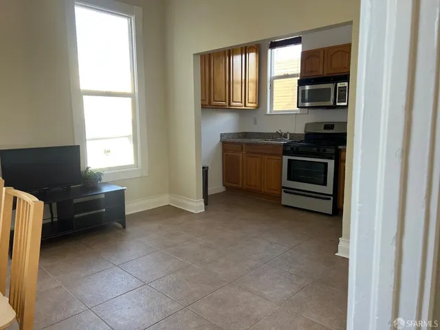 $1,059,000 | 106-108 Sadowa Street, San Francisco, CA 94112