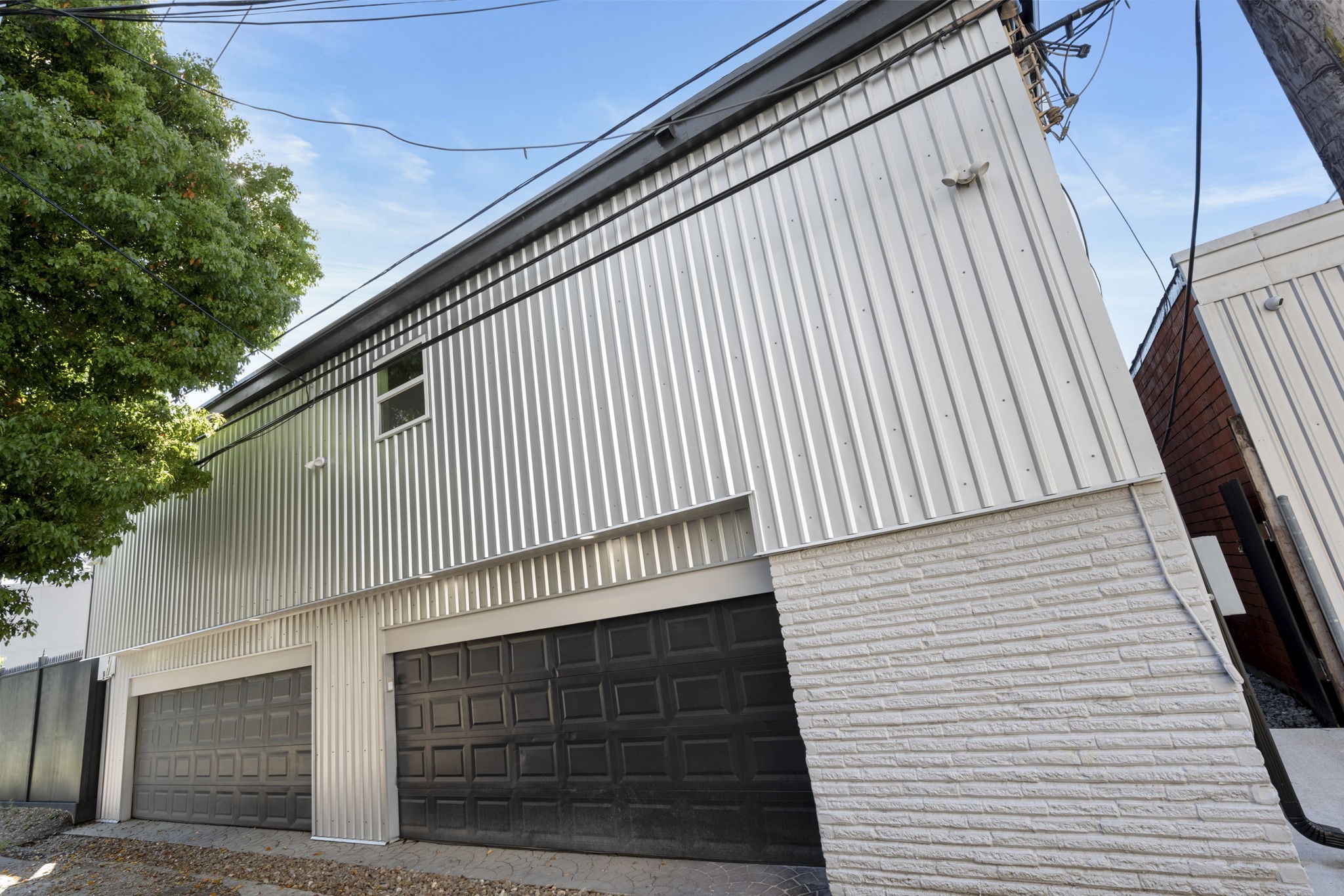 234 Westheimer Road, Unit 4 Houston, TX 77006 - Photo 11 of 16 Rear Garage Area