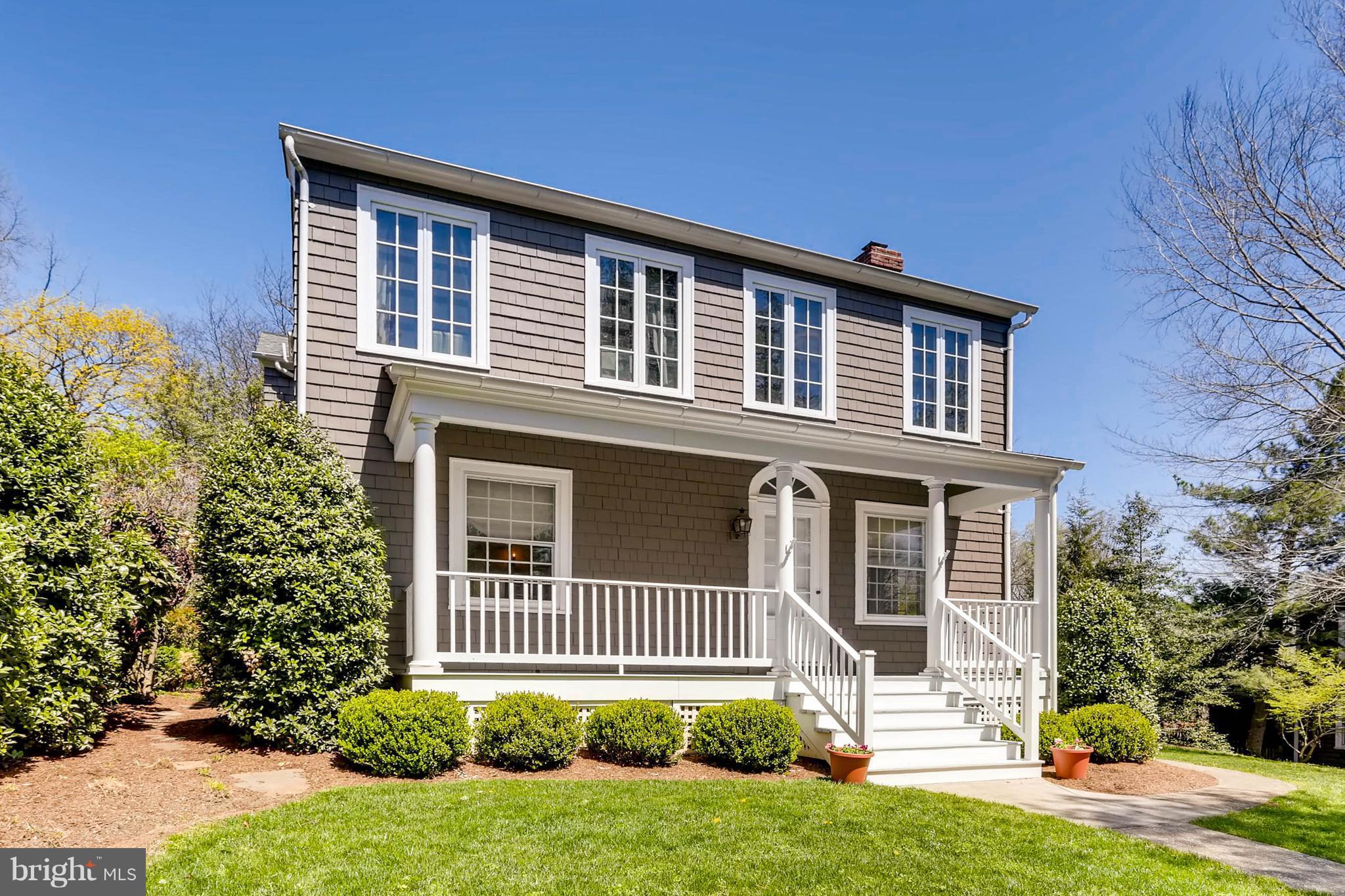 207 Oakdale Road Baltimore, MD 21210 - Photo 27 of 30 front view of a house
