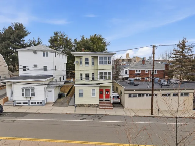 $1,499,900 | 7 Nichols Avenue, Watertown, MA 02472