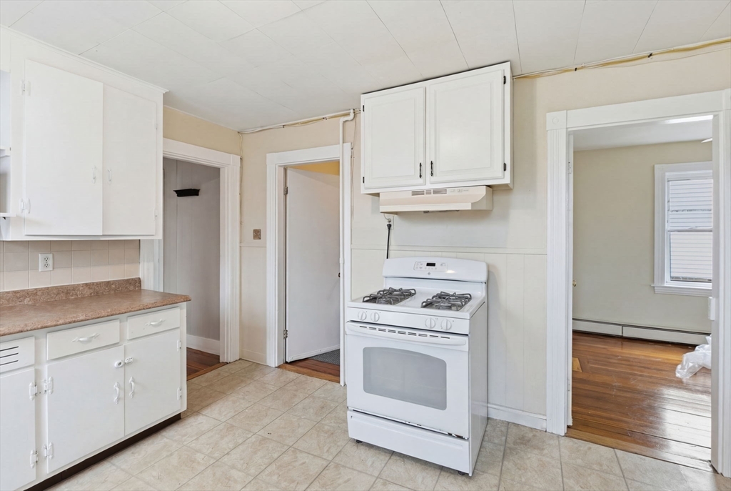 7 Nichols Avenue Watertown, MA 02472 - Photo 14 of 38