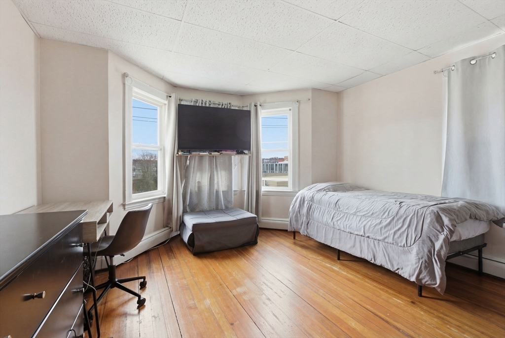 7 Nichols Avenue Watertown, MA 02472 - Photo 31 of 38