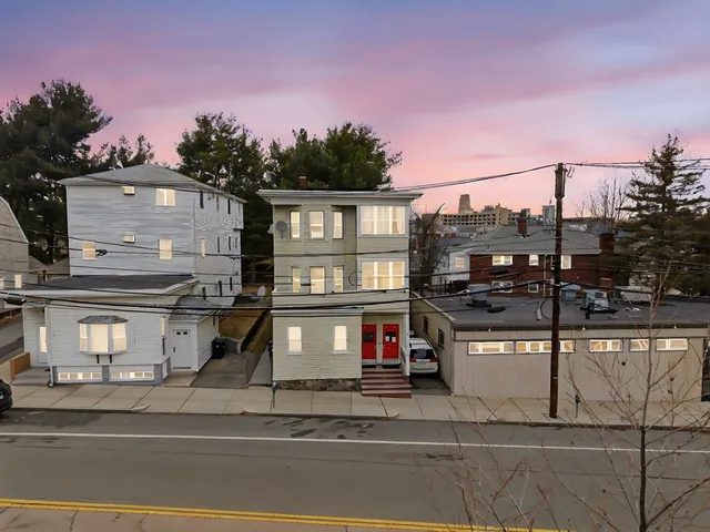 $1,499,900 | 7 Nichols Avenue, Watertown, MA 02472