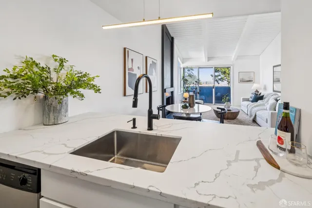 $699,000 | 5330 Diamond Heights Boulevard, Unit J301, San Francisco, CA 94131