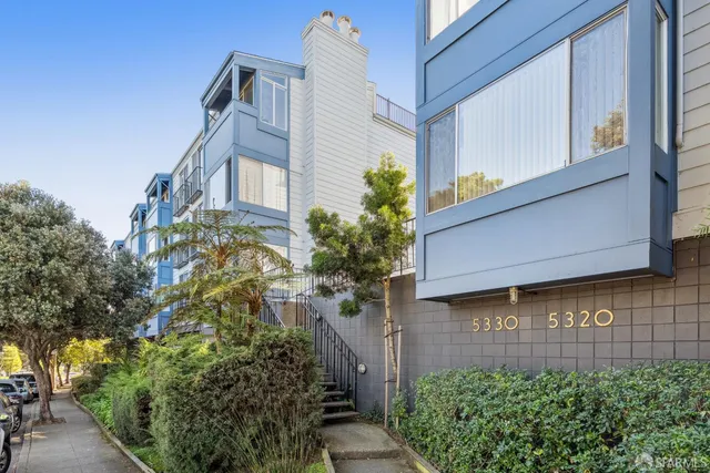 $699,000 | 5330 Diamond Heights Boulevard, Unit J301, San Francisco, CA 94131