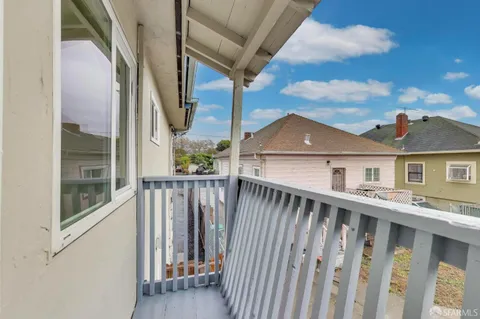 $995,000 | 9847 A Street, Oakland, CA 94603