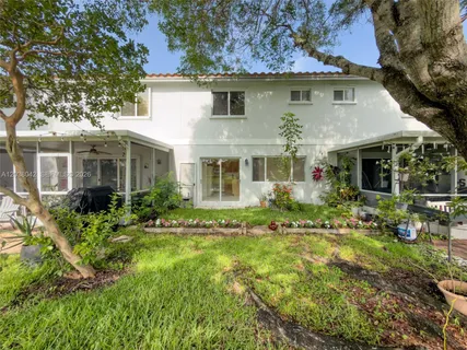 $399,900 | 20811 Northwest 3rd Lane, Pembroke Pines, FL 33029