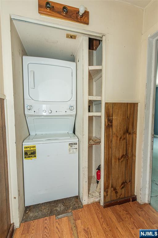 197 Snake Den Road Wanaque, NJ 07465 - Photo 11 of 18