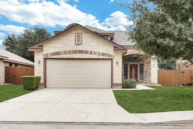 $1,850 | 10410 Weser Lane, Helotes, TX 78023