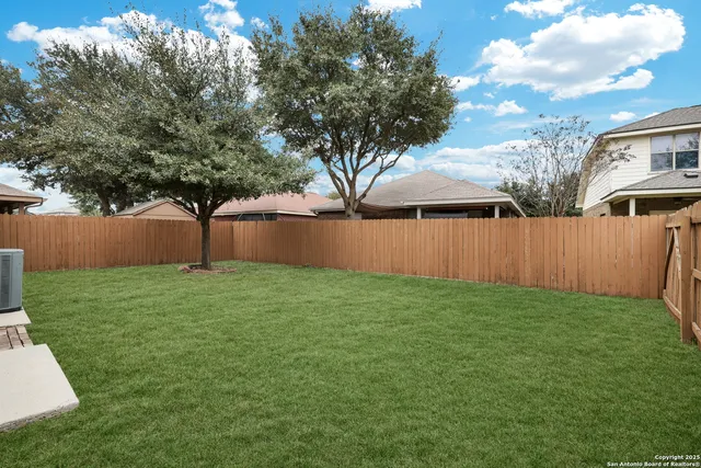 $1,850 | 10410 Weser Lane, Helotes, TX 78023