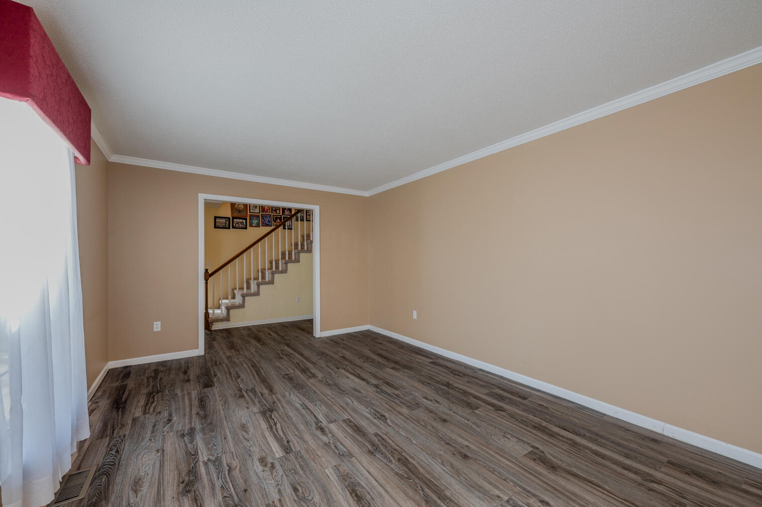 1350 Chapman Road Ringgold, GA 30736 - Photo 11 of 48 Living