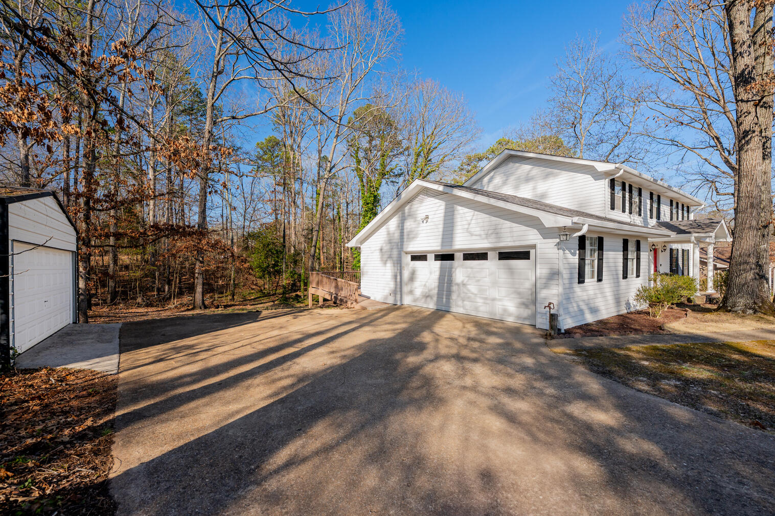 1350 Chapman Road Ringgold, GA 30736 - Photo 3 of 48 Side Exterior