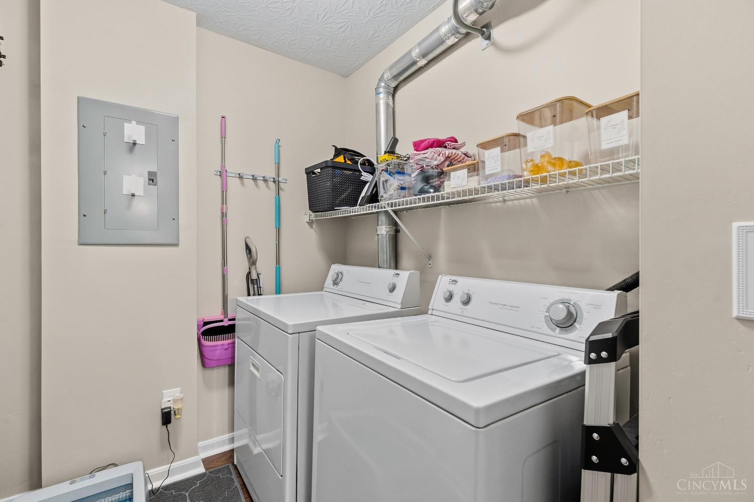 3408 North Bend Road, Unit 7 Cincinnati, OH 45247 - Photo 15 of 25