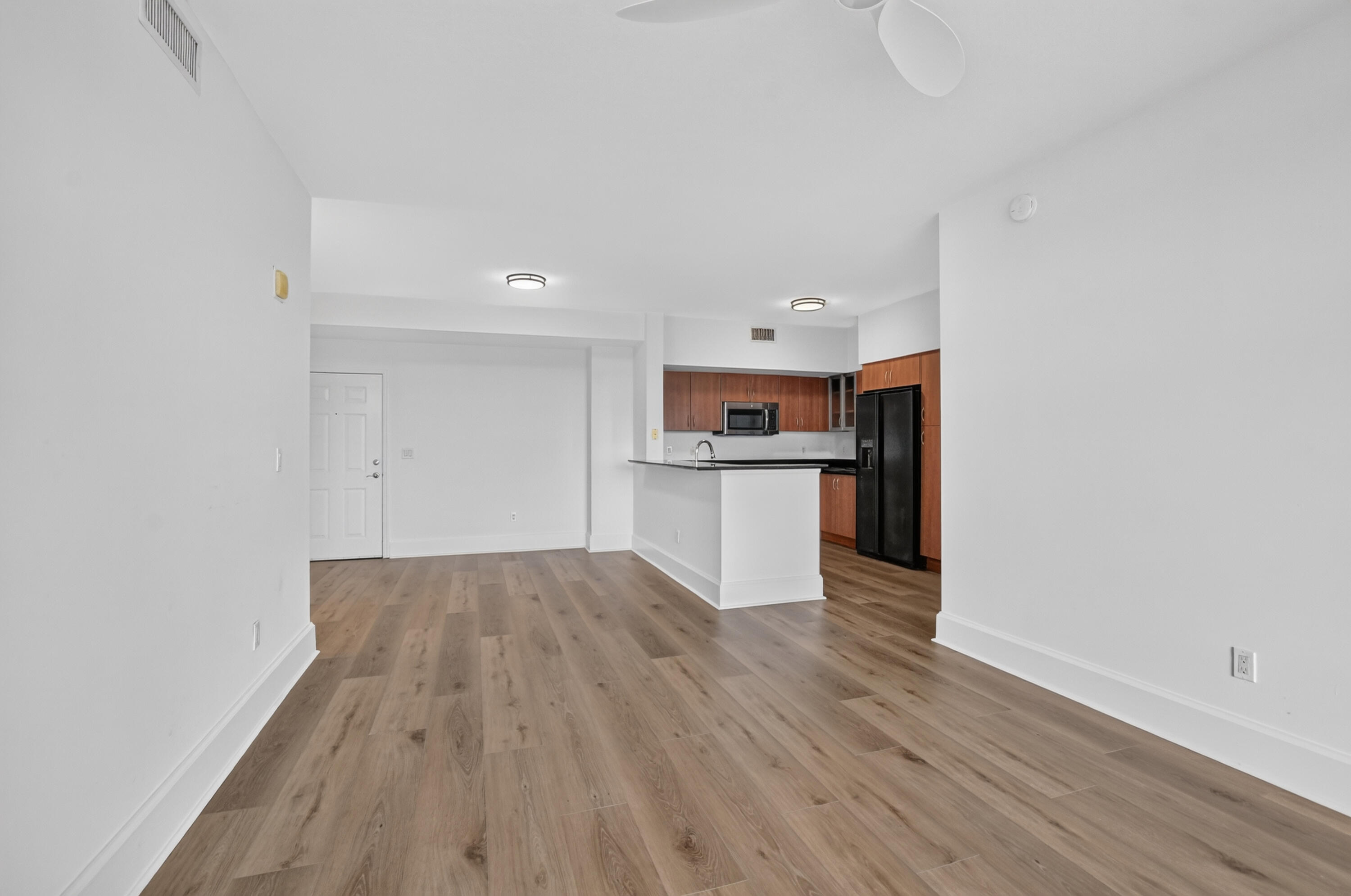 233 South Federal Highway, Unit 623 Boca Raton, FL 33432 - Photo 5 of 37 7-print-DSC_2268