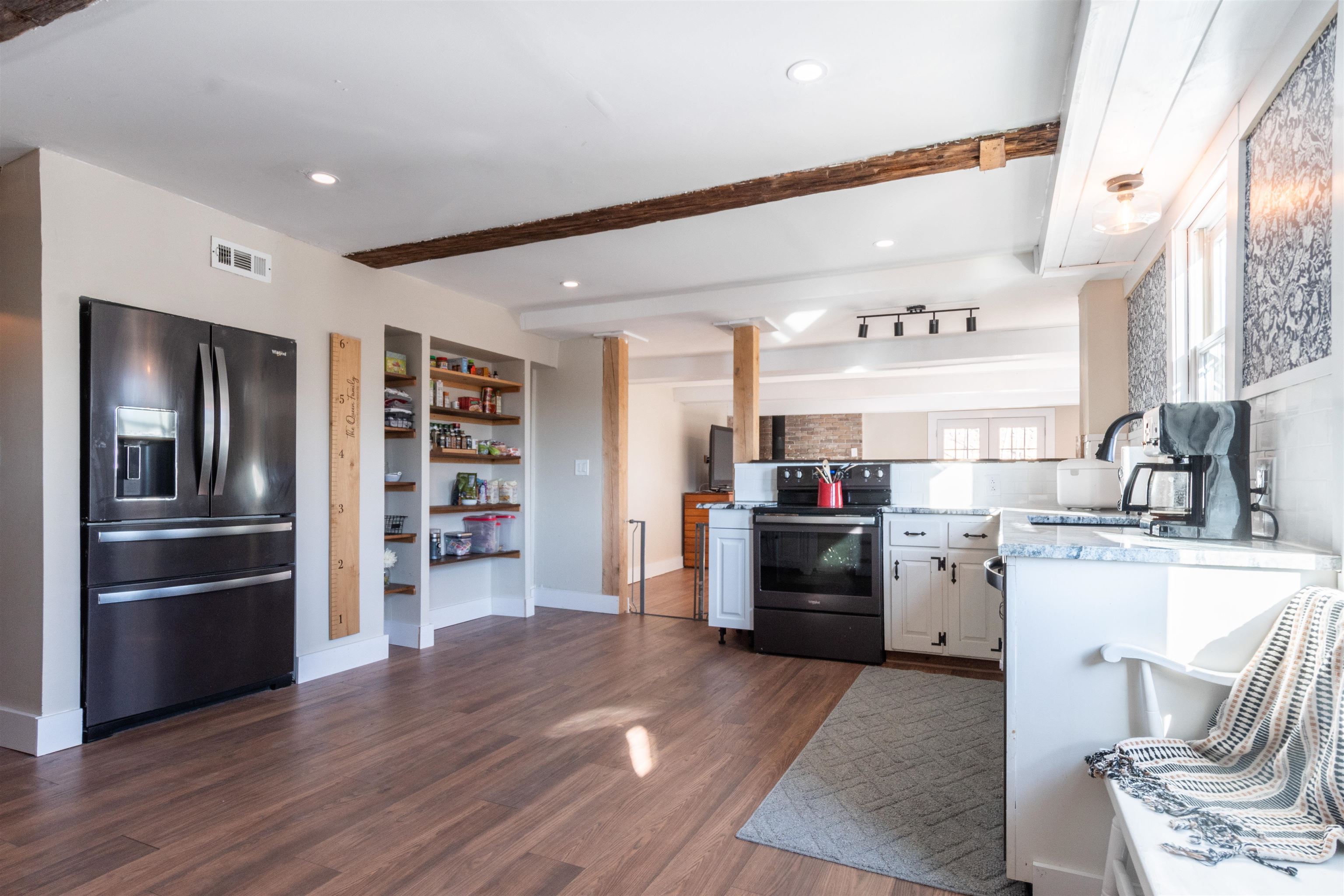 8 Baldwin Hill Road Lyndeborough, NH 03082 - Photo 3 of 27