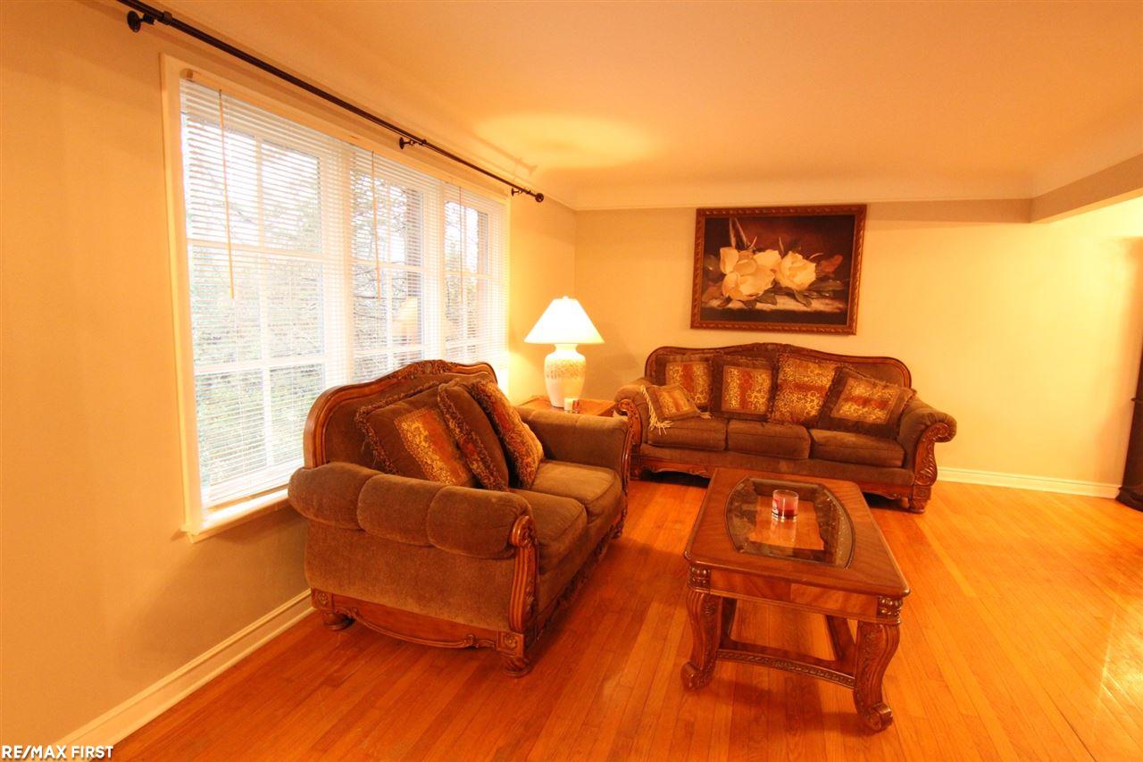 672 Old Perch Road Rochester Hills, MI 48309 - Photo 10 of 48