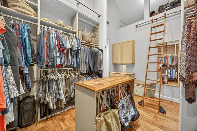 $2,000,000 | 4257 Winding Woods Way, Fair Oaks, CA 95628