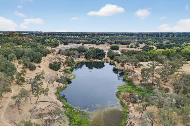 $2,000,000 | 4257 Winding Woods Way, Fair Oaks, CA 95628