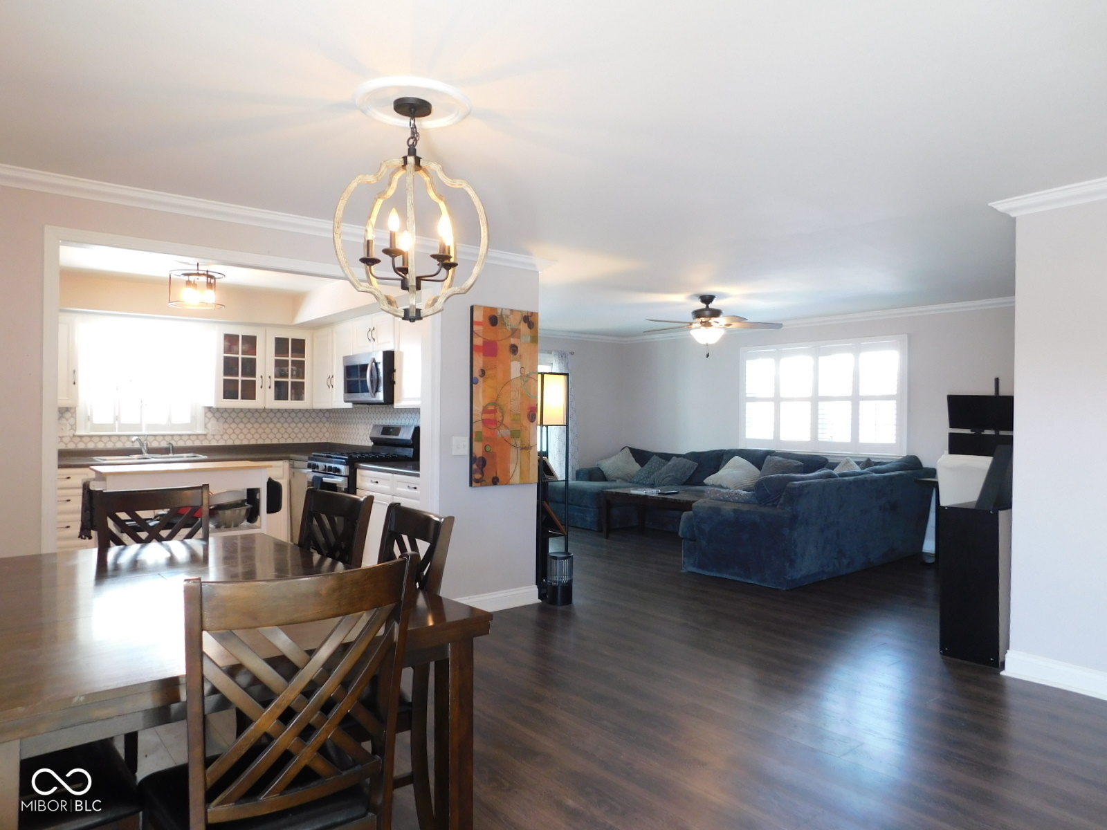 2554 Union Street Columbus, IN 47201 - Photo 3 of 28