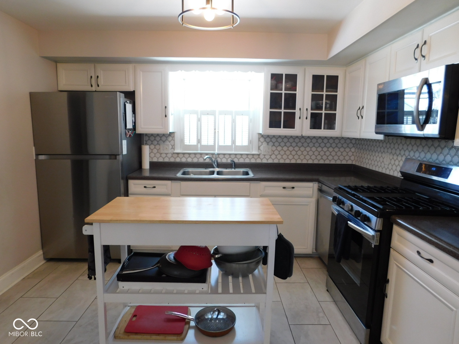 2554 Union Street Columbus, IN 47201 - Photo 5 of 28