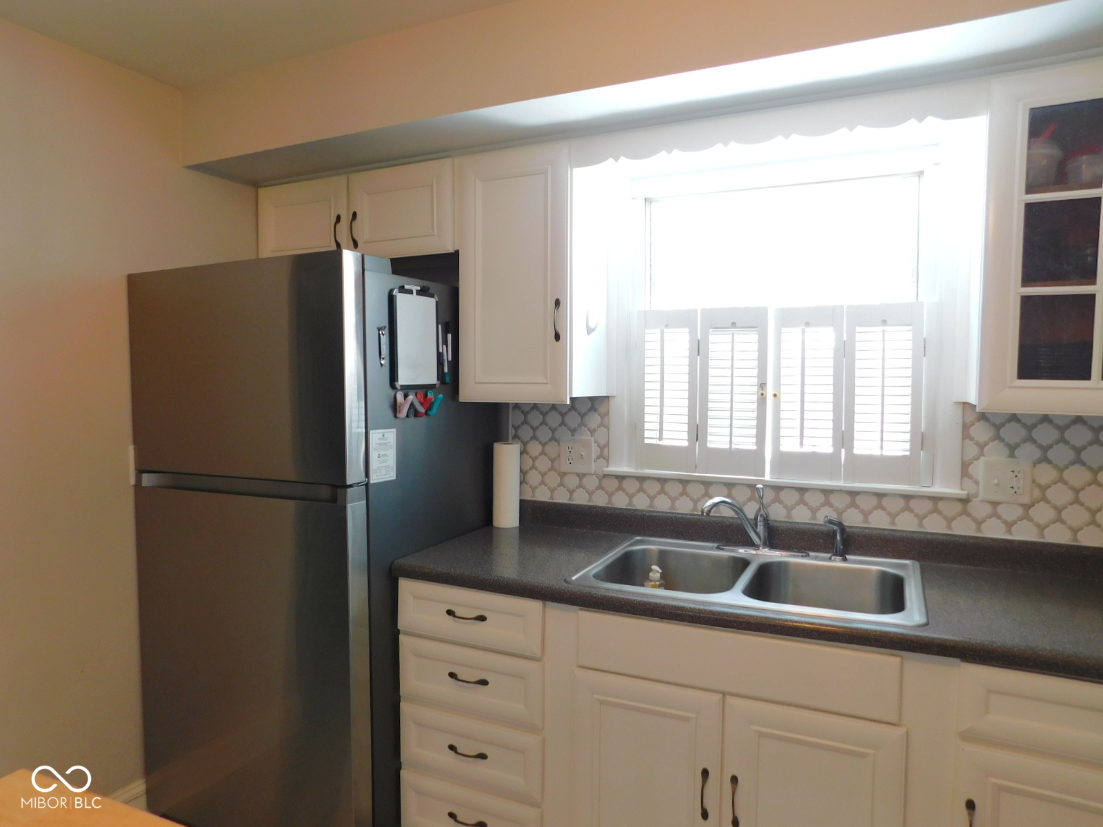 2554 Union Street Columbus, IN 47201 - Photo 8 of 28