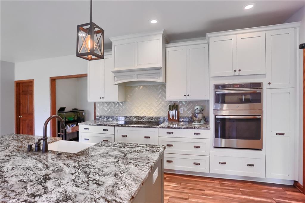 110 Larkspur Circle Butler, PA 16002 - Photo 15 of 50 Wall oven makes hosting large meals a breeze.