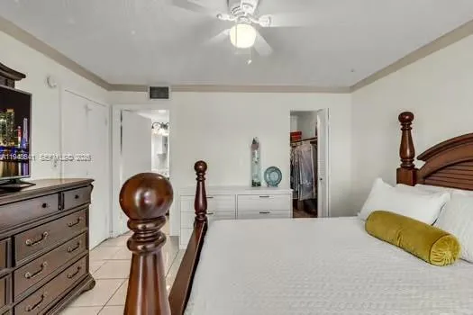 a view of a livingroom with furniture