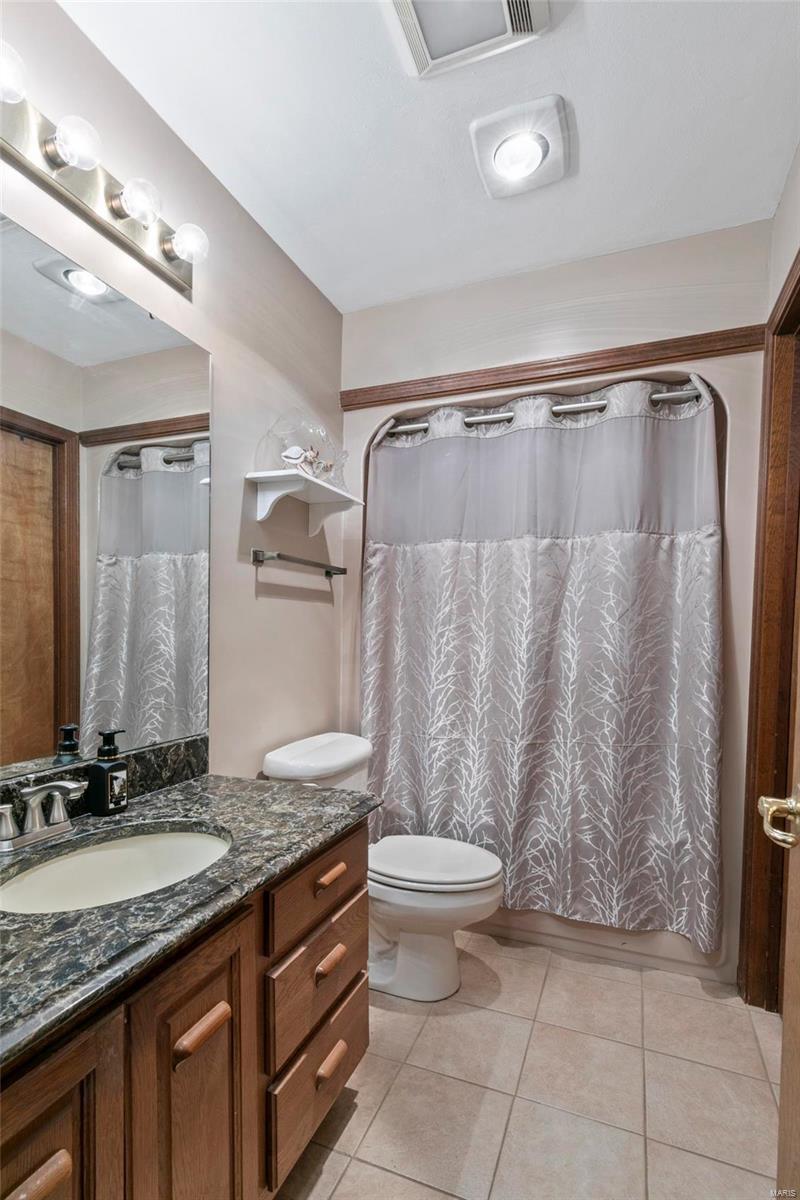 1147 Shadow Ridge Crossing O'Fallon, IL 62269 - Photo 15 of 39
