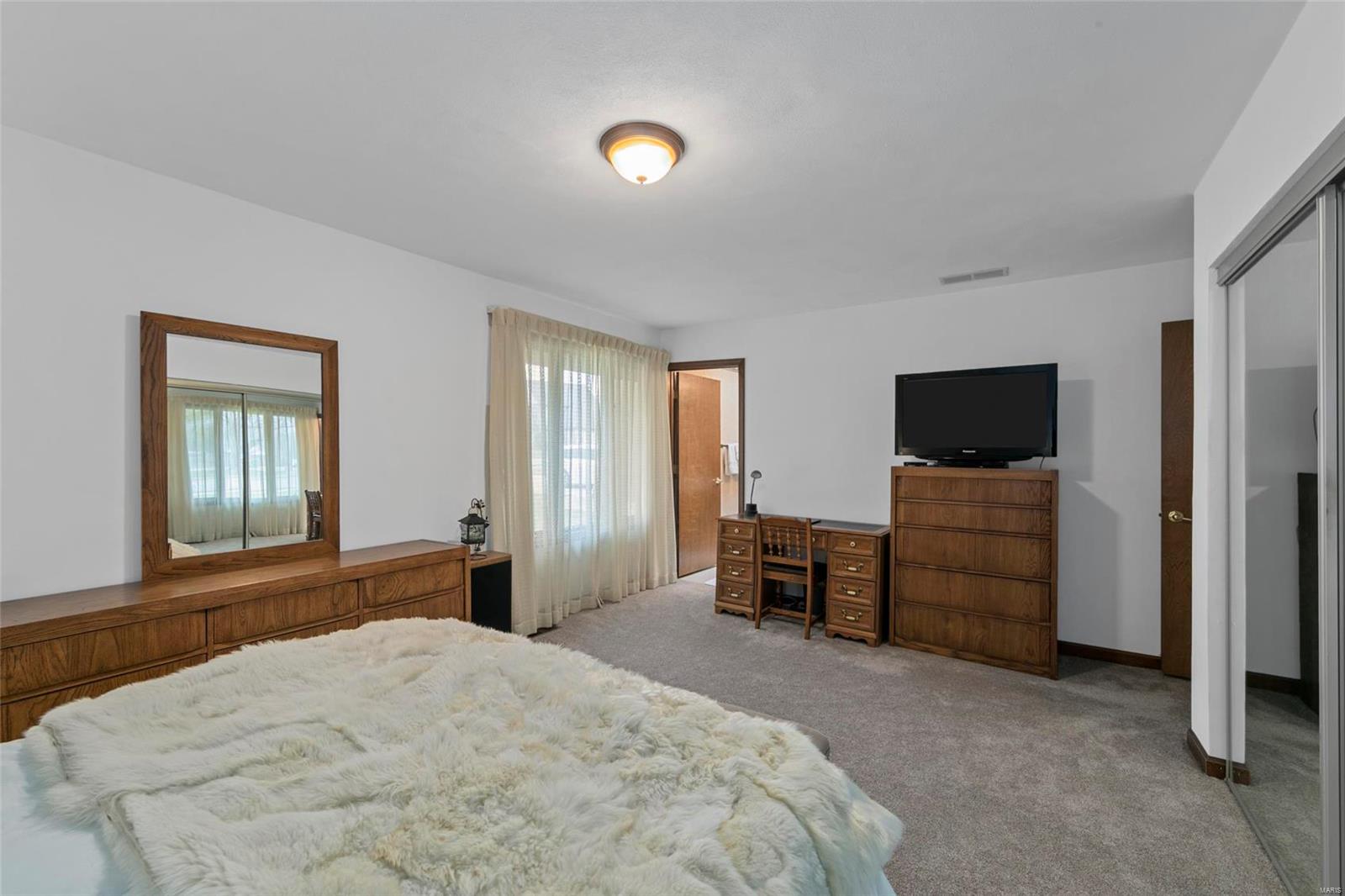 1147 Shadow Ridge Crossing O'Fallon, IL 62269 - Photo 18 of 39