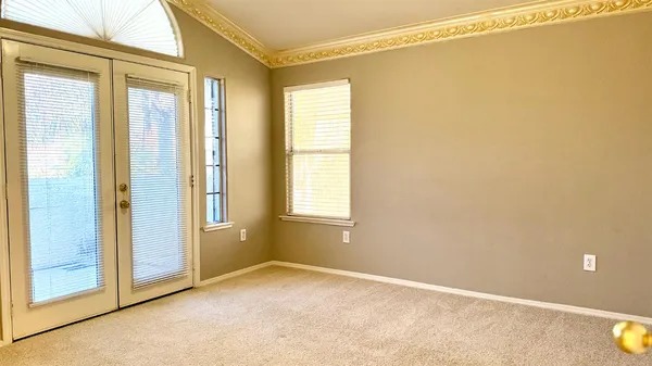 $2,500 | 960 Vista Place, Lemoore, CA 93245