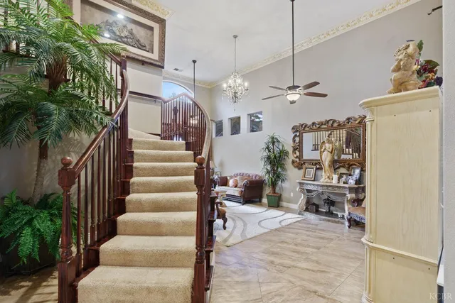 a view of entryway and hall