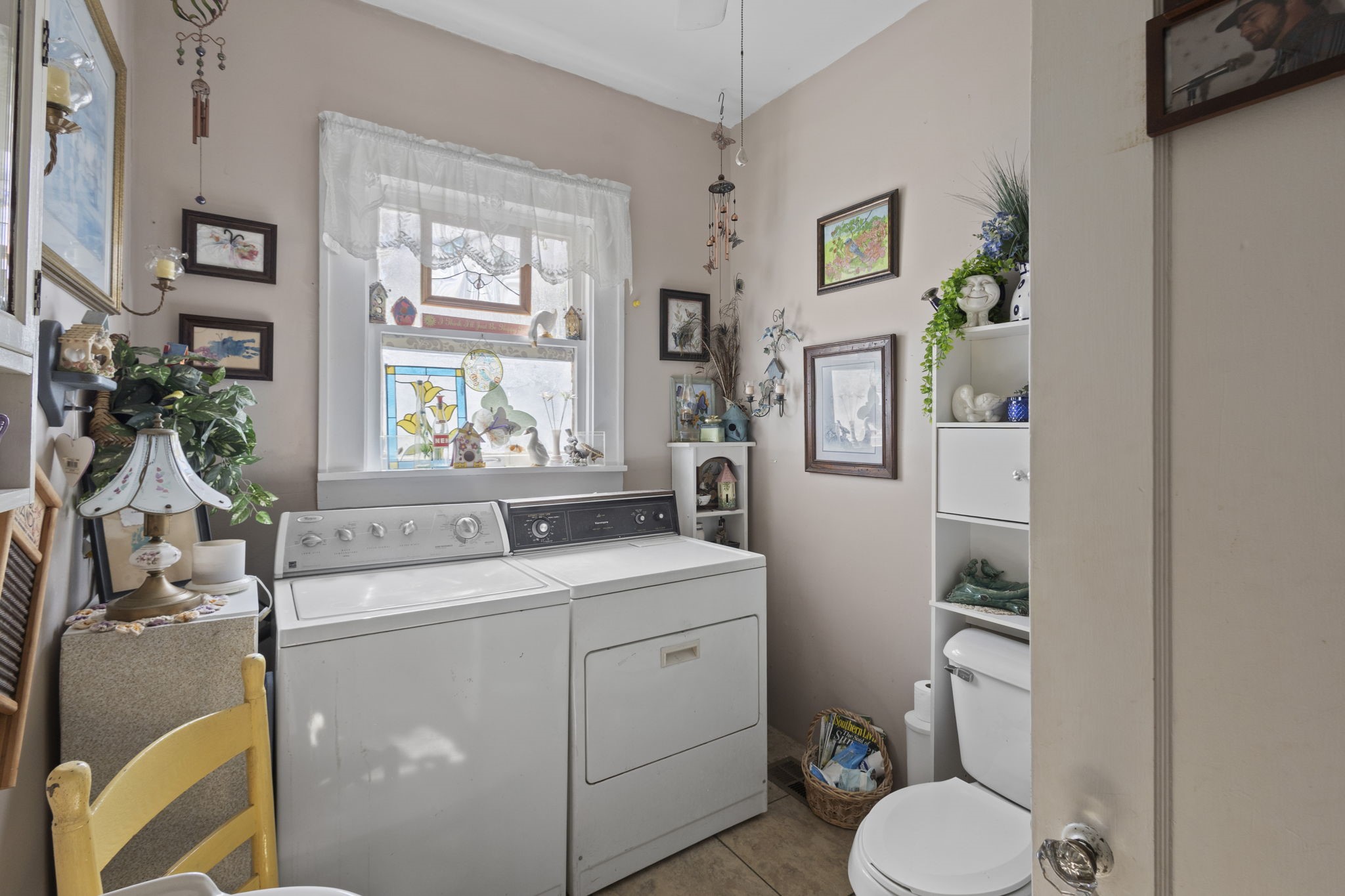 105 Mann Street Colmesneil, TX 75938 - Photo 13 of 40 Utility room/3rd bathroom