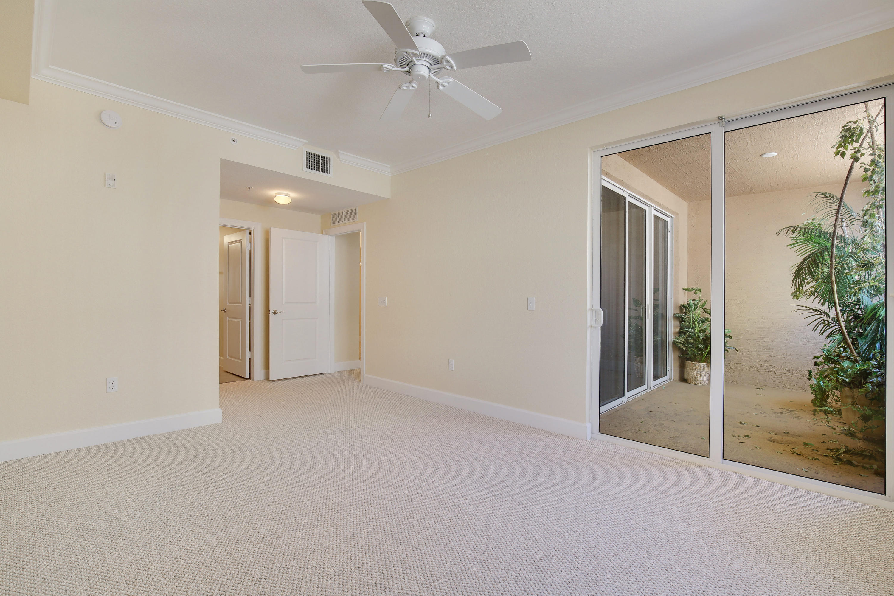 1690 Renaissance Commons Boulevard, Unit 1420 Boynton Beach, FL 33426 - Photo 9 of 22 Master Bedroom