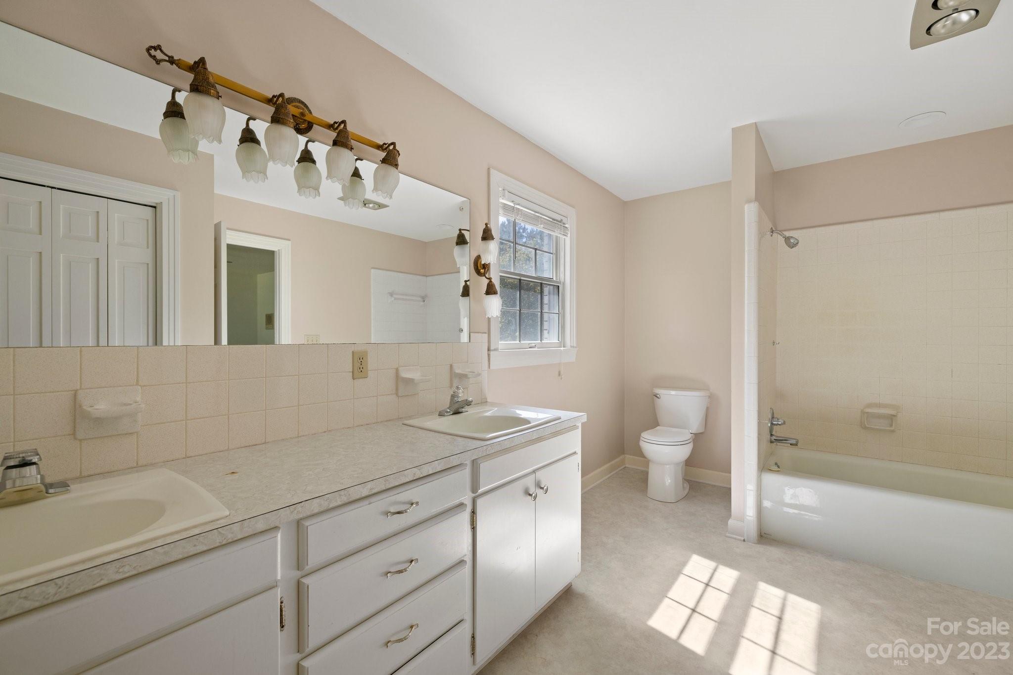 2075 Centennial Road Union Mills, NC 28167 - Photo 30 of 48 Gallery Image 30