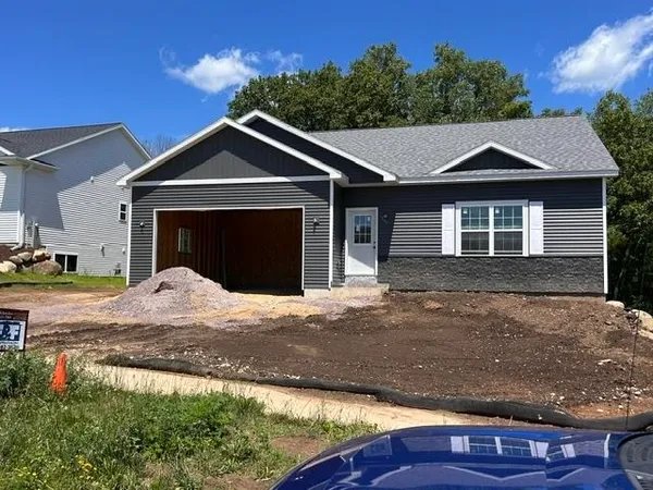 $439,900 | 636 Lakeview Avenue, Merrimac, WI 53561