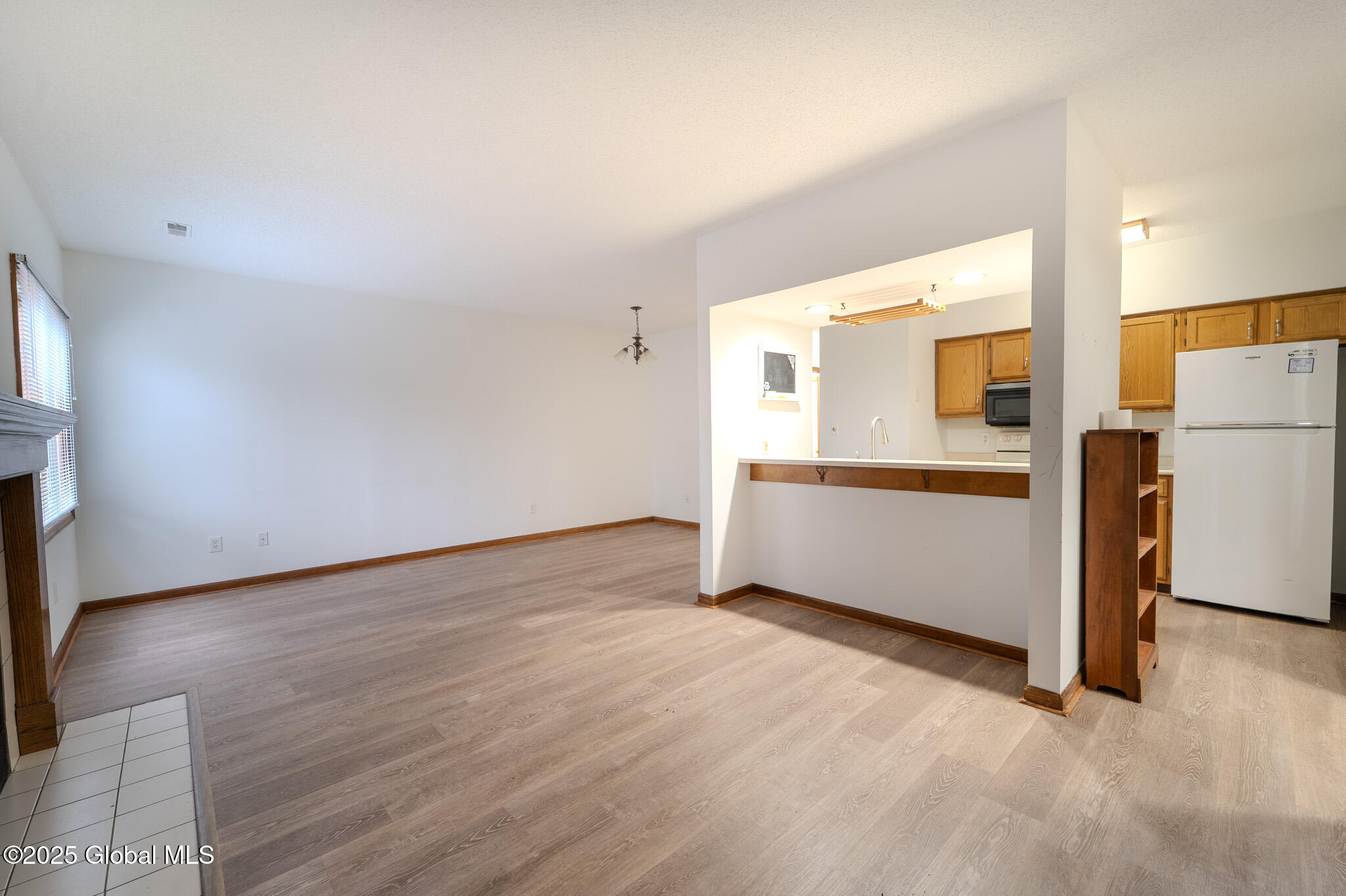 1976 Curry Road, Unit E136 Schenectady, NY 12303 - Photo 18 of 42 MIG06058-HDR