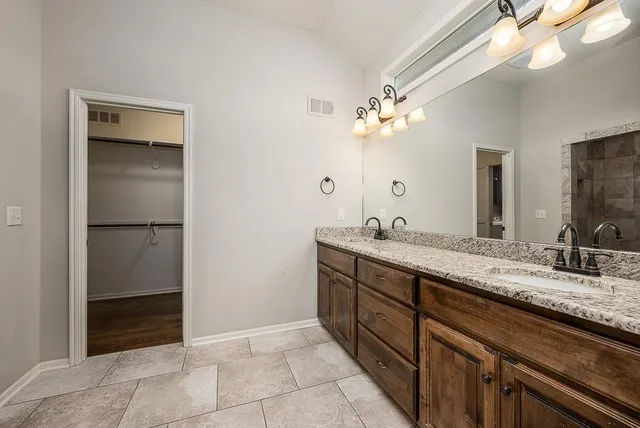 $599,950 | 3939 North 123rd Street, Kansas City, KS 66109