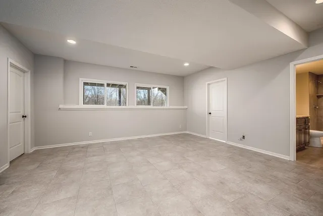 $599,950 | 3939 North 123rd Street, Kansas City, KS 66109